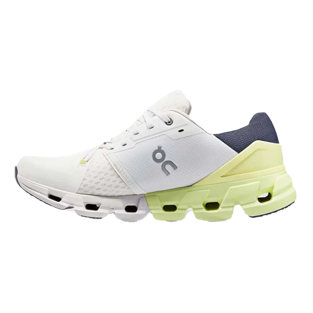 ON Cloudflyer V4