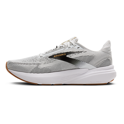 Brooks Revel 8