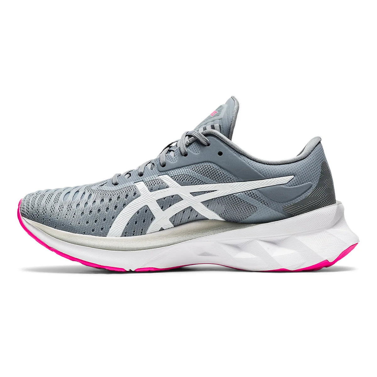 Asics Novablast