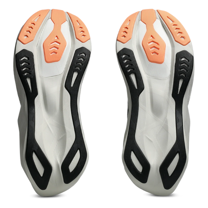 Asics Novablast 6