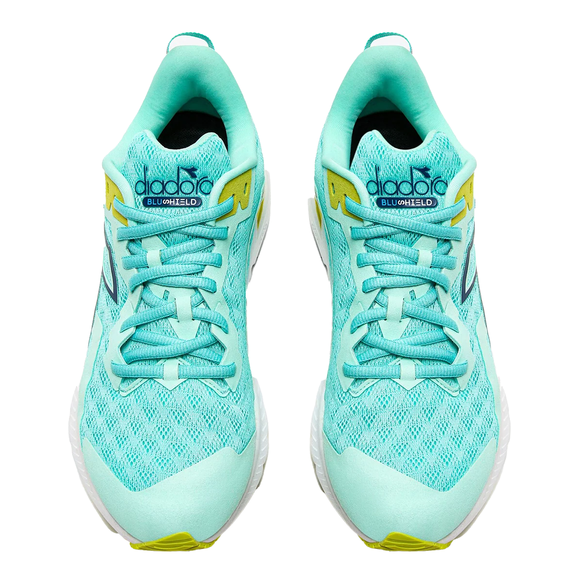 Diadora Mythos Blushield Volo 3