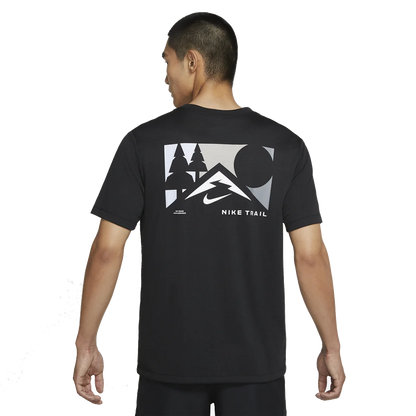Nike Dri-Fit Trail Shortsleeve