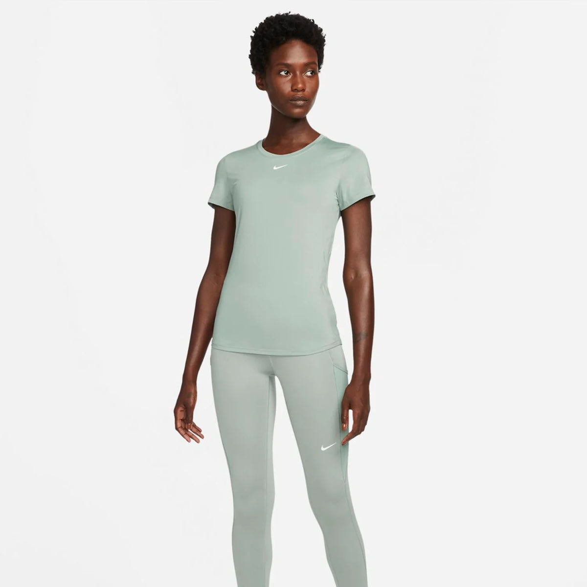 Nike Dri-FIT One Shortsleeve