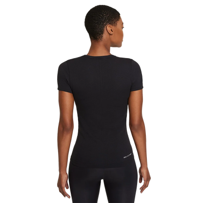 Nike Dri-FIT ADV Aura Shortsleeve