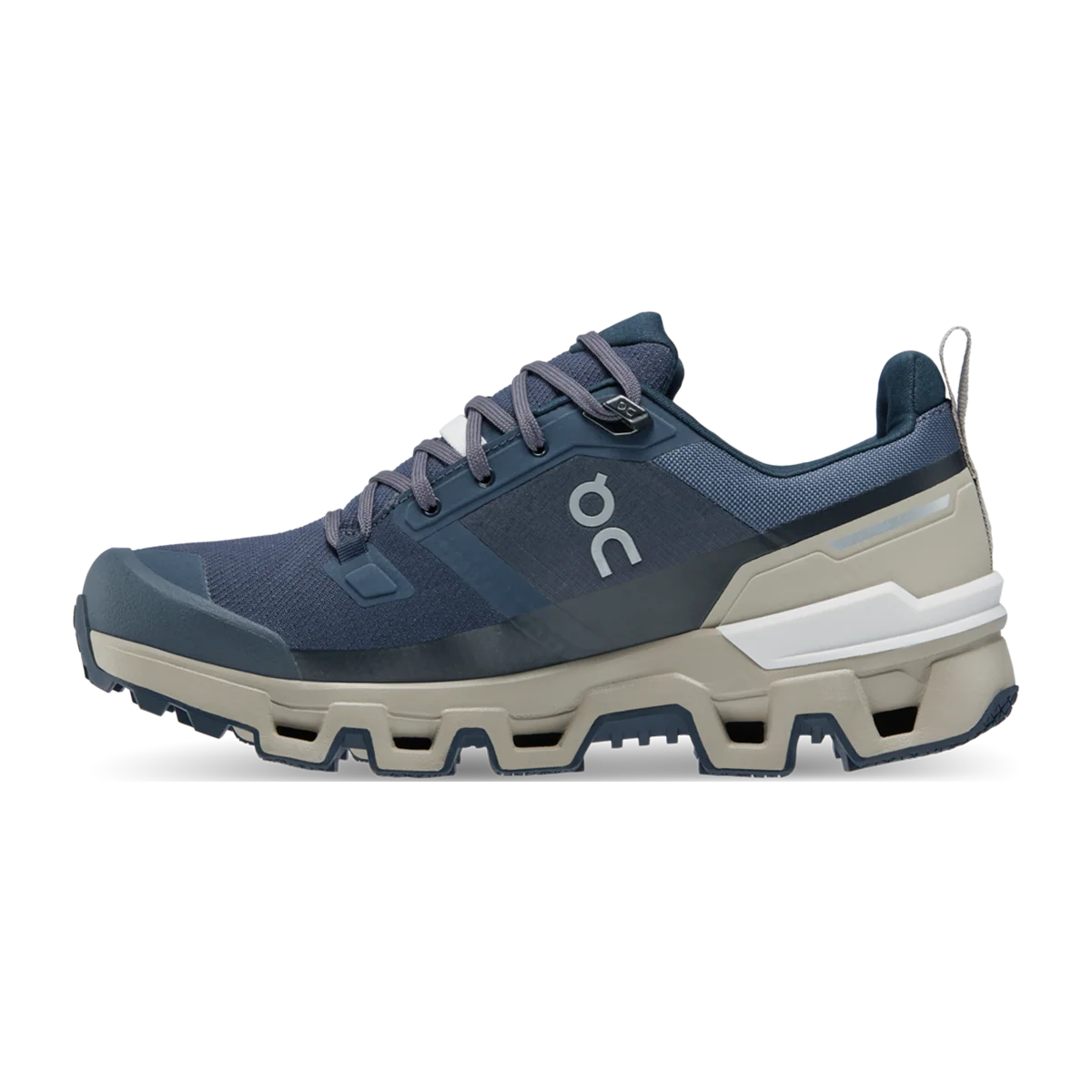 ON Cloudwander Waterproof