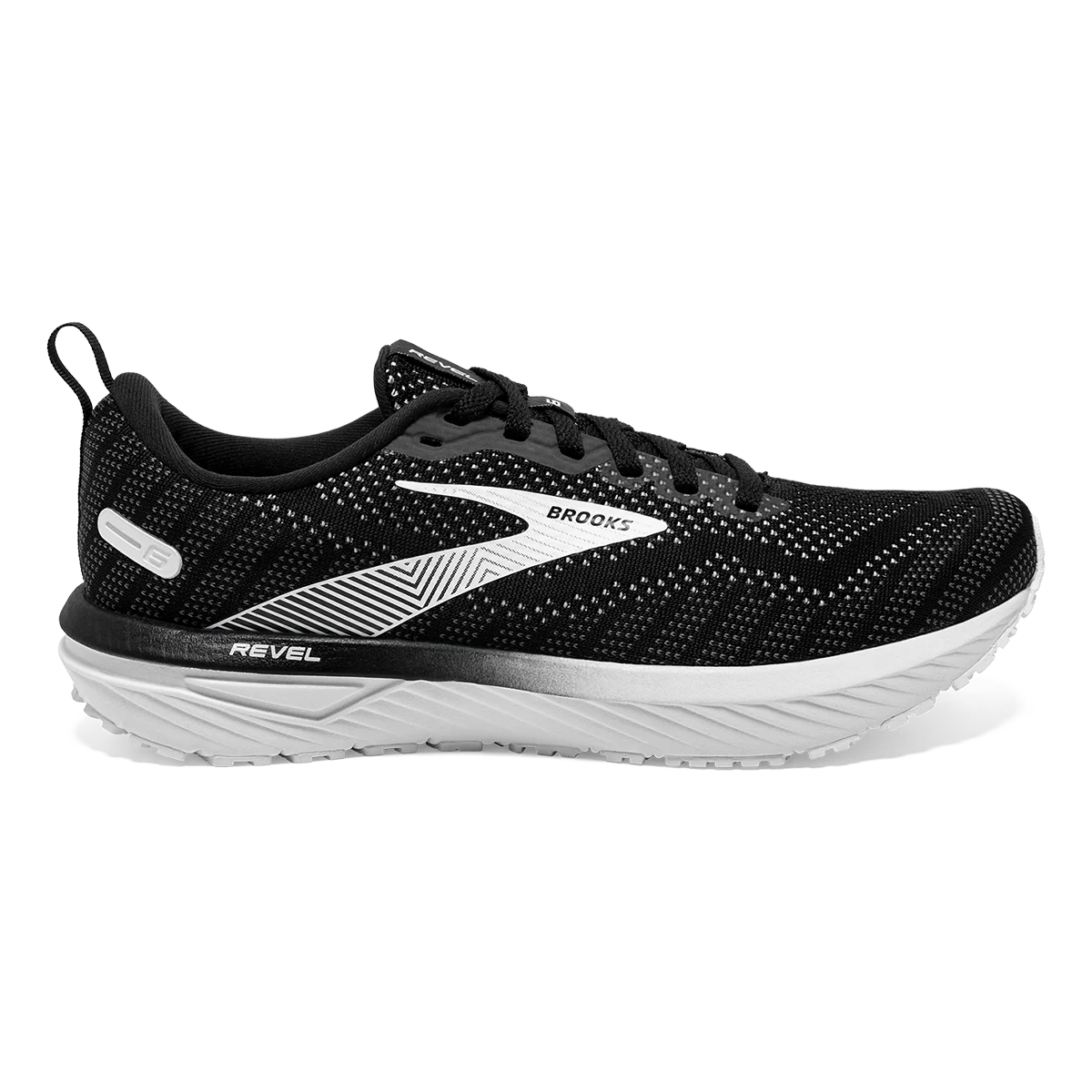 Brooks Revel 6