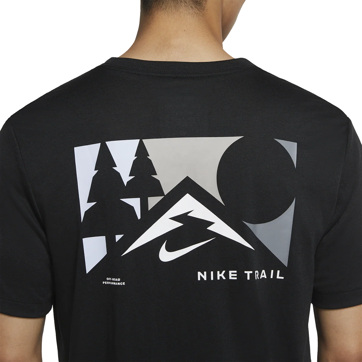 Nike Dri-Fit Trail Shortsleeve