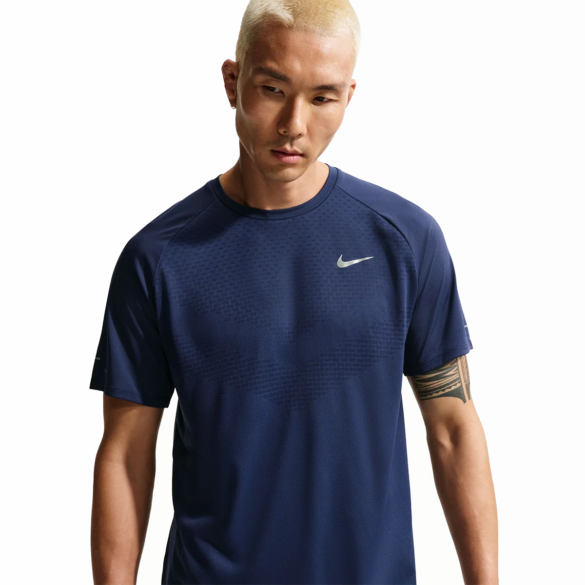Nike Stride Shortsleeve