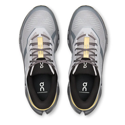 ON Cloudrunner 3