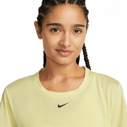 Nike Crop Top Shortsleeve