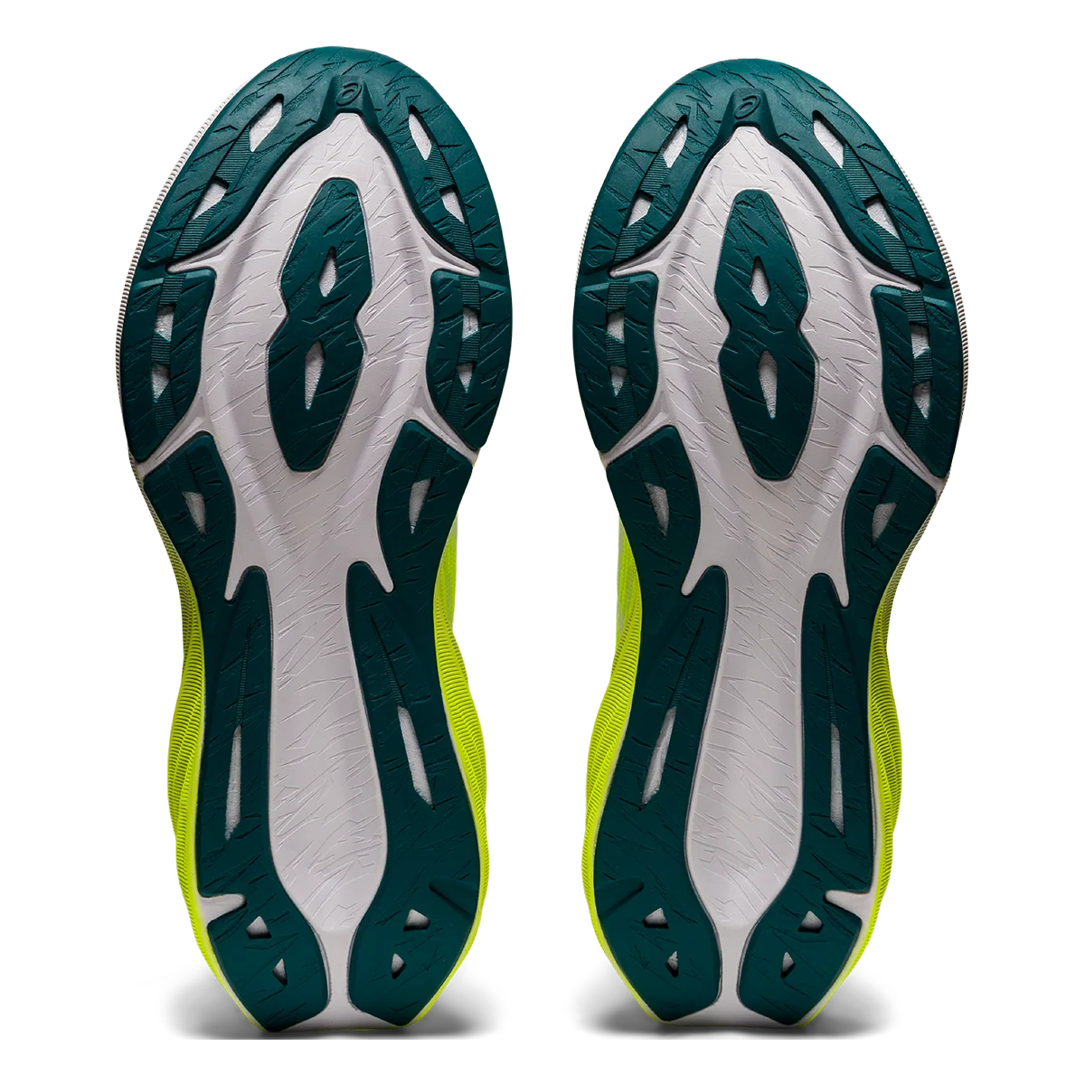 Asics Novablast 3
