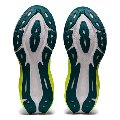 Asics Novablast 3