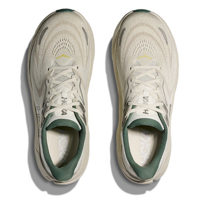 Hoka Arahi 8