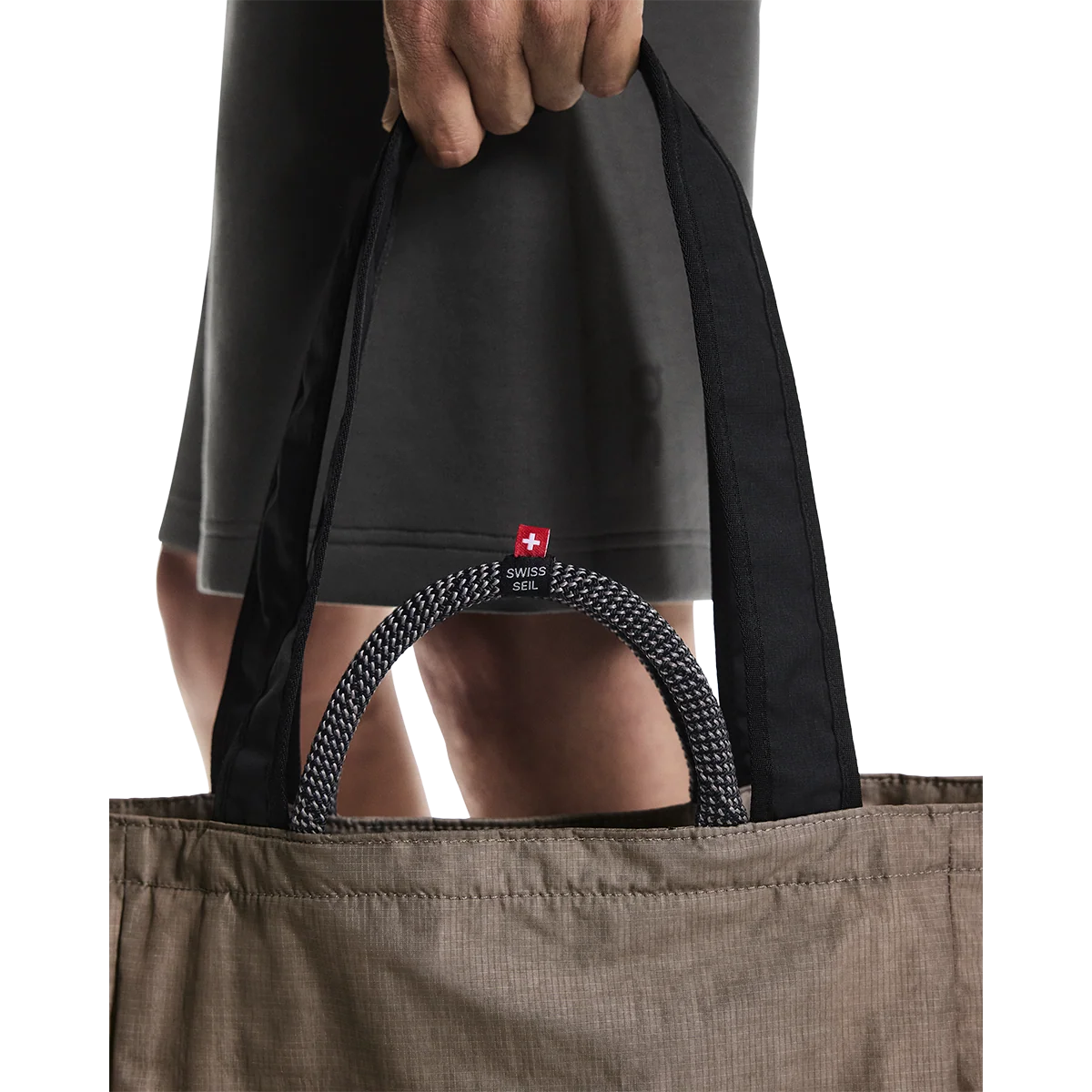 ON Tote Pack 25L