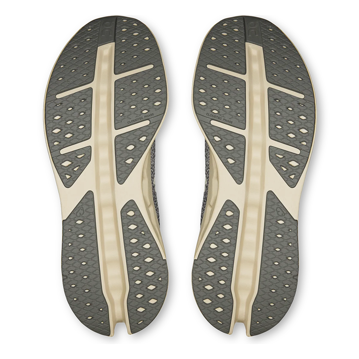 ON Cloudsurfer Max