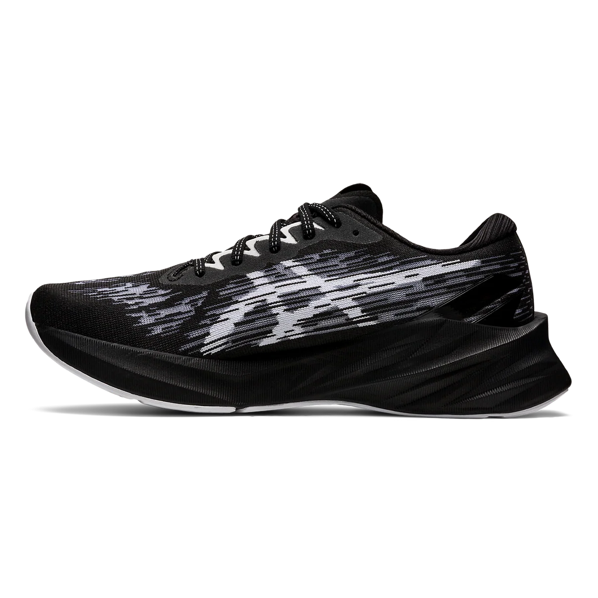 Asics Novablast 3