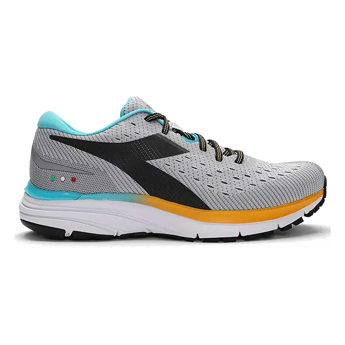 Diadora Mythos Blushield 6