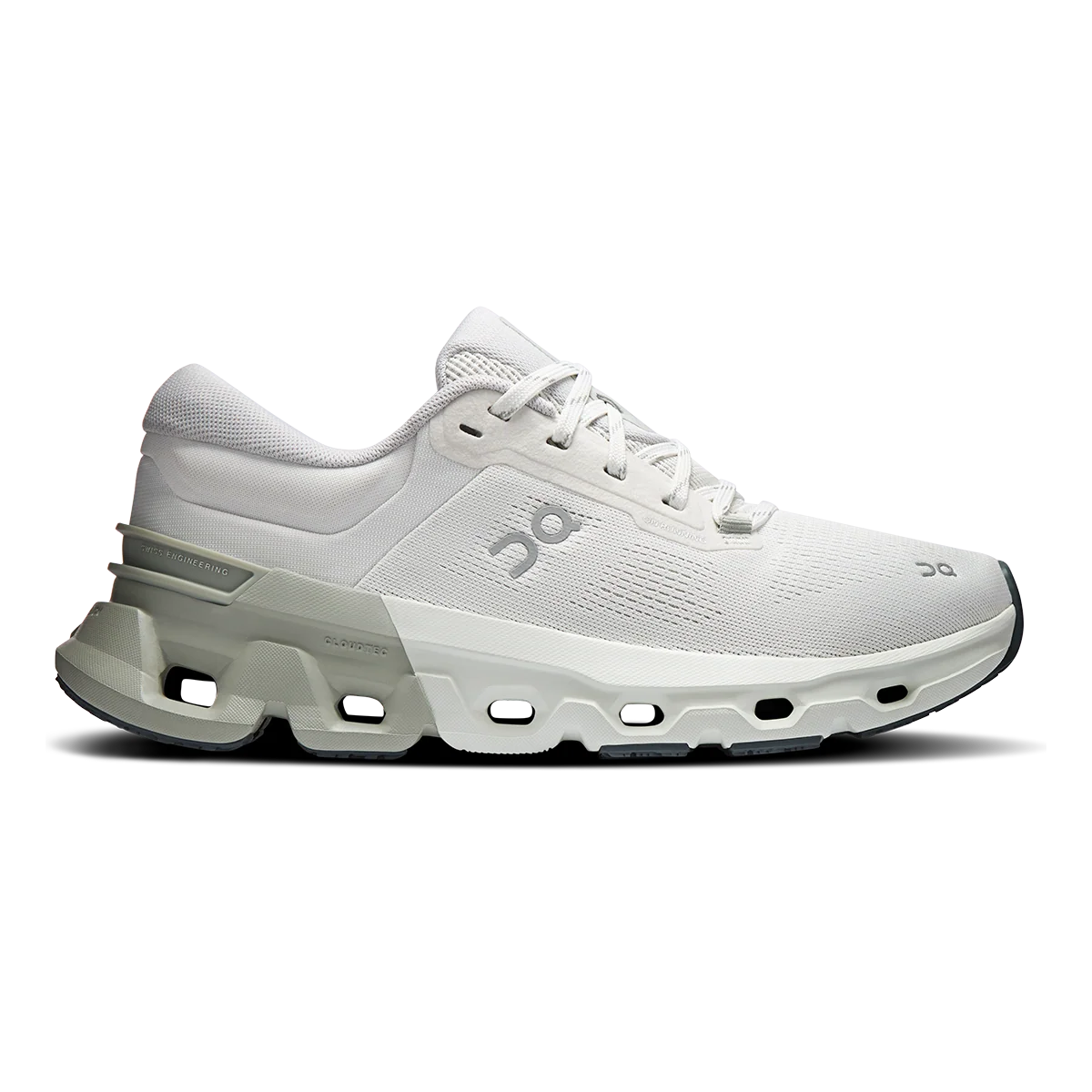 ON Cloudflyer V5