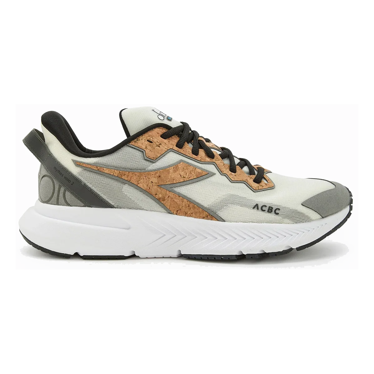 Diadora Mythos Blushield Volo 3 ACBC