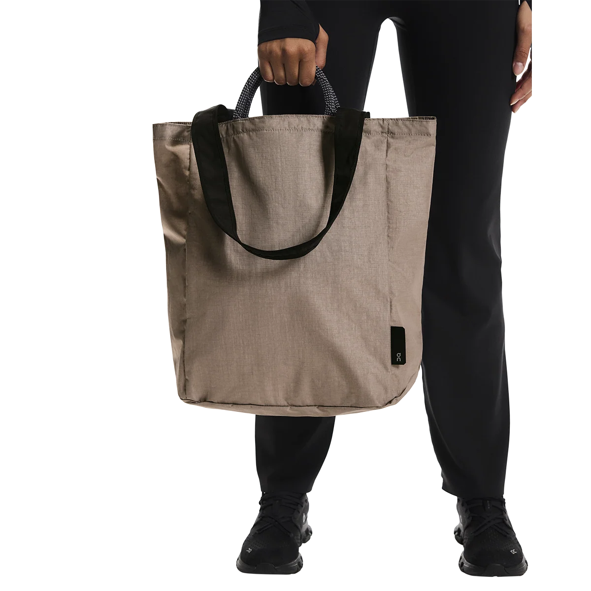 ON Tote Pack 25L