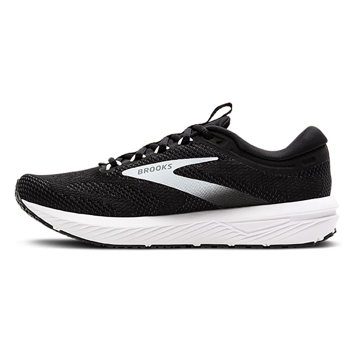Brooks Revel 7