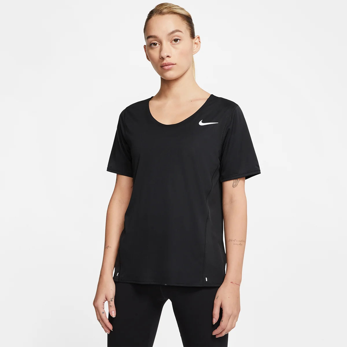Nike City Sleek Shortsleeve