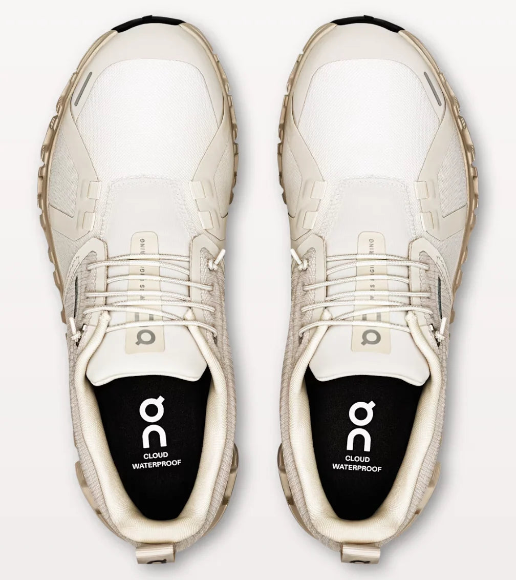 Women's On Cloud 6 Waterproof
