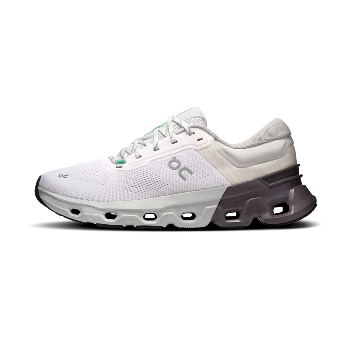ON Cloudflyer V5