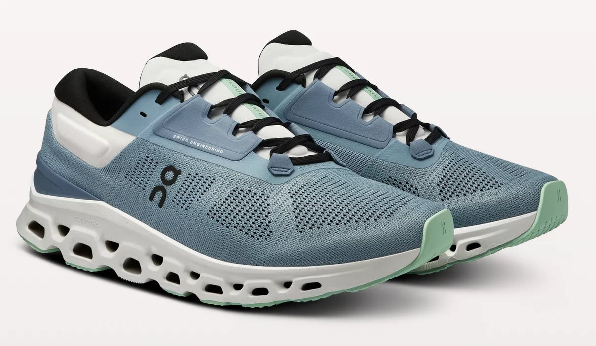 Men's On Cloudstratus 3 (Clearance)