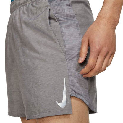 Nike Challenger Short