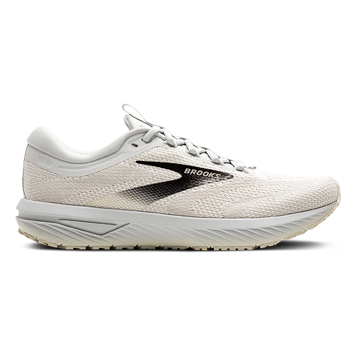 Brooks Revel 7