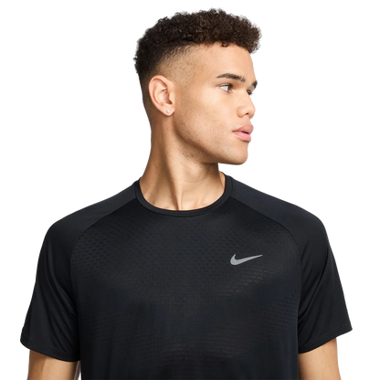 Nike Stride Shortsleeve