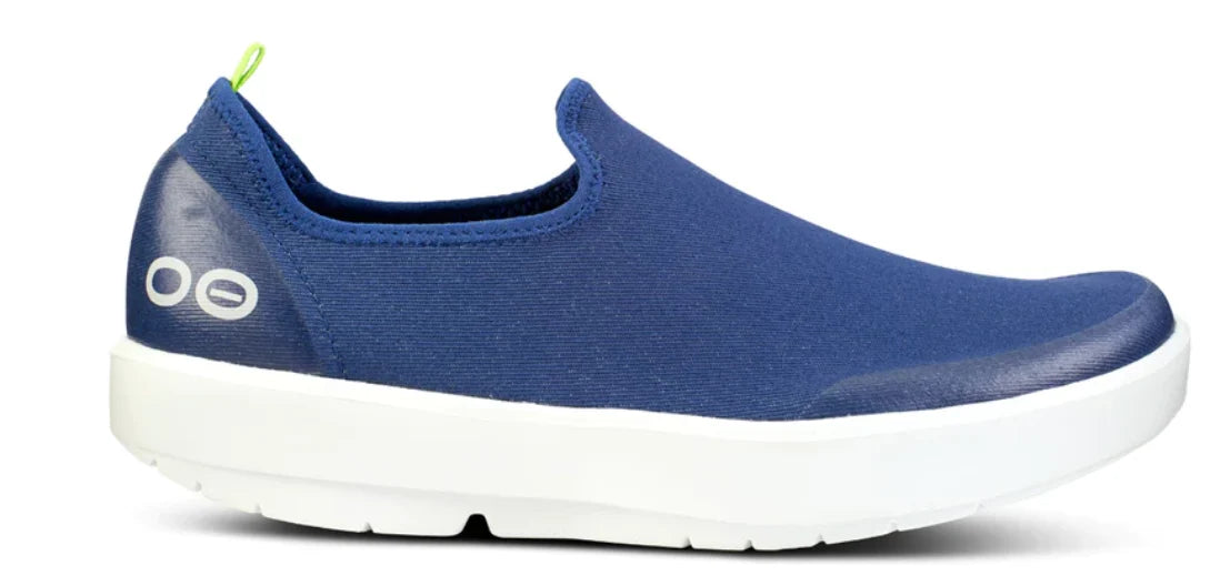 Women's Oofos OOmg eeZee Low Shoe