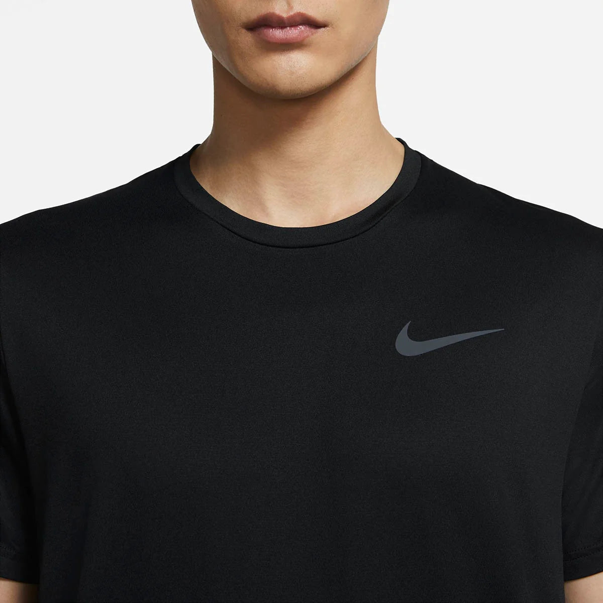 Nike Pro Dri-Fit Shortsleeve
