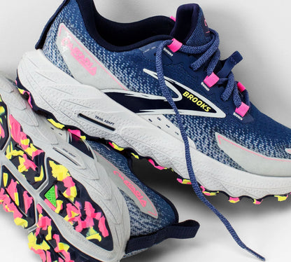 Women's Brooks Cascadia 18 (Clearance)