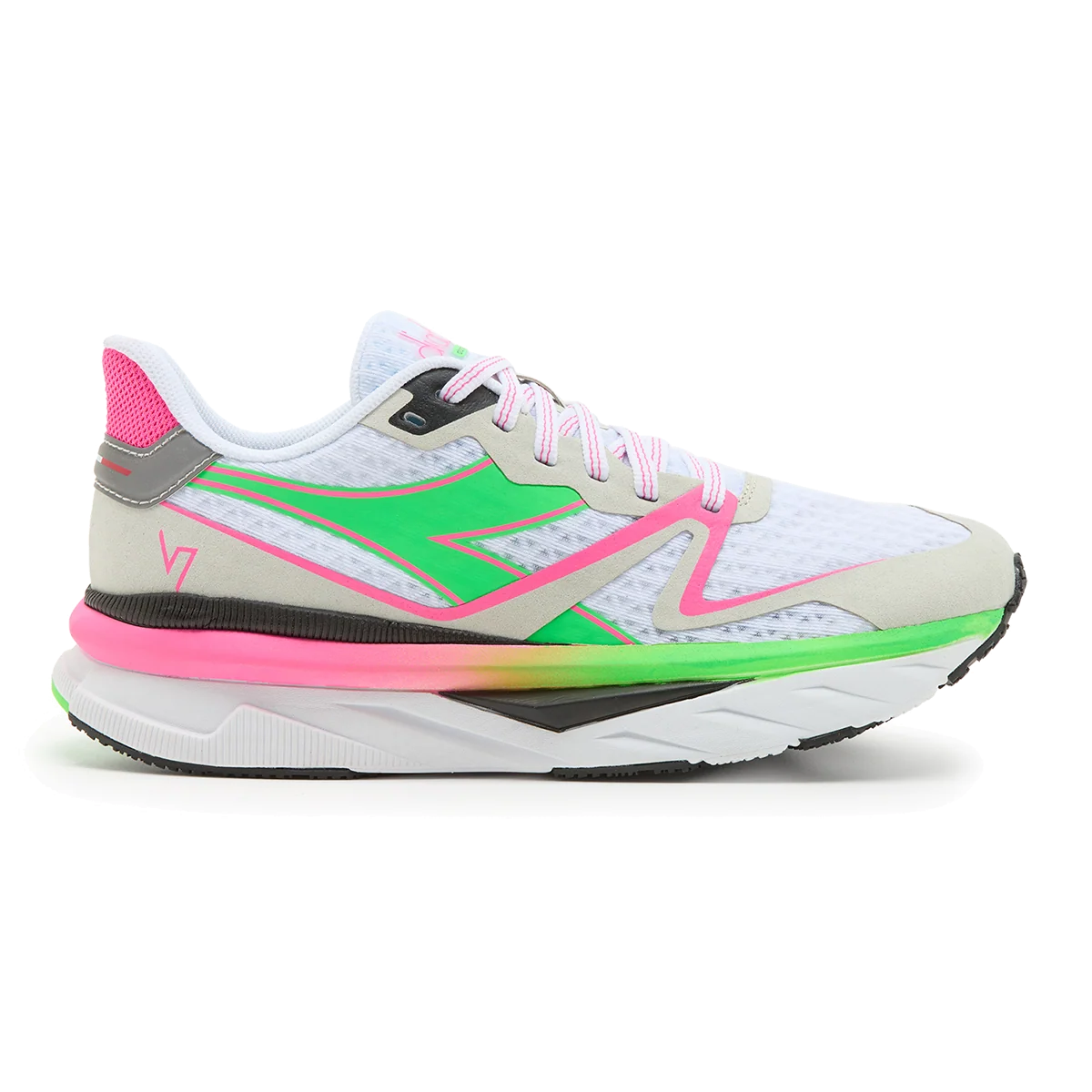 Diadora Atomo V7000