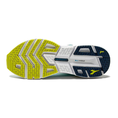 Diadora Mythos Blushield Volo 3