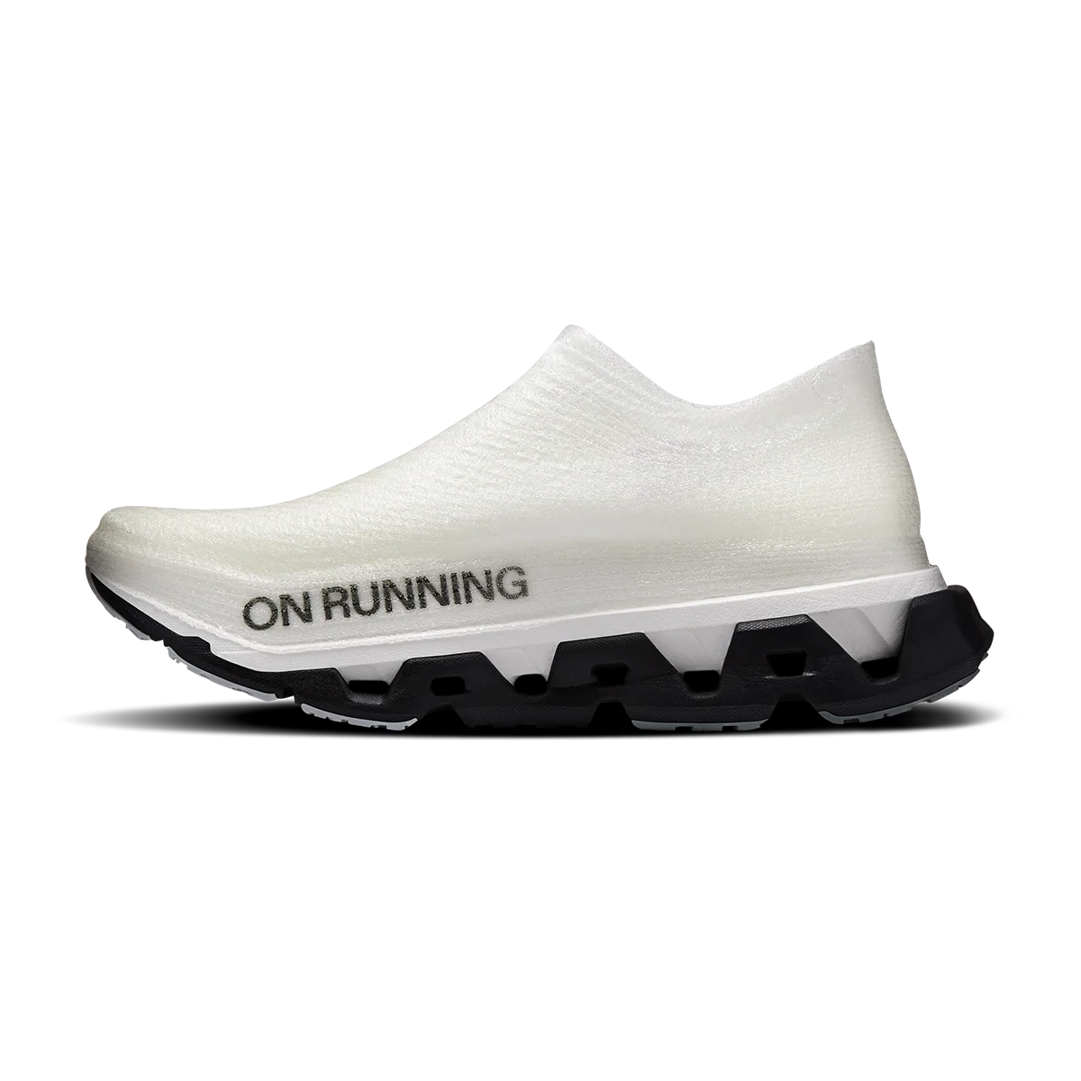 ON Cloudmonster 3 Hyper LS