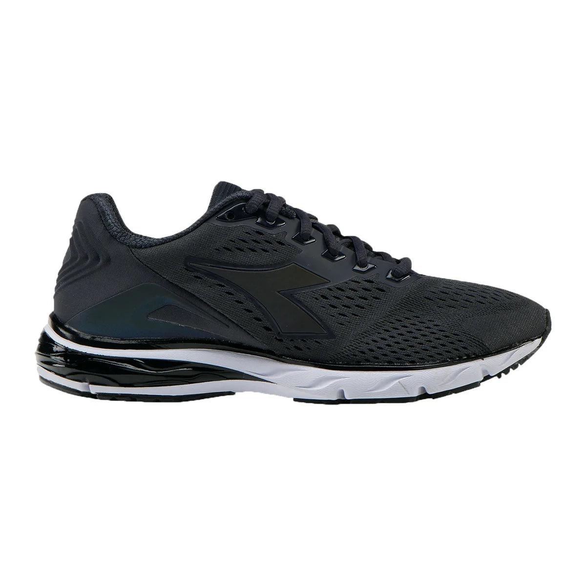 Diadora Mythos Blushield Hip 3