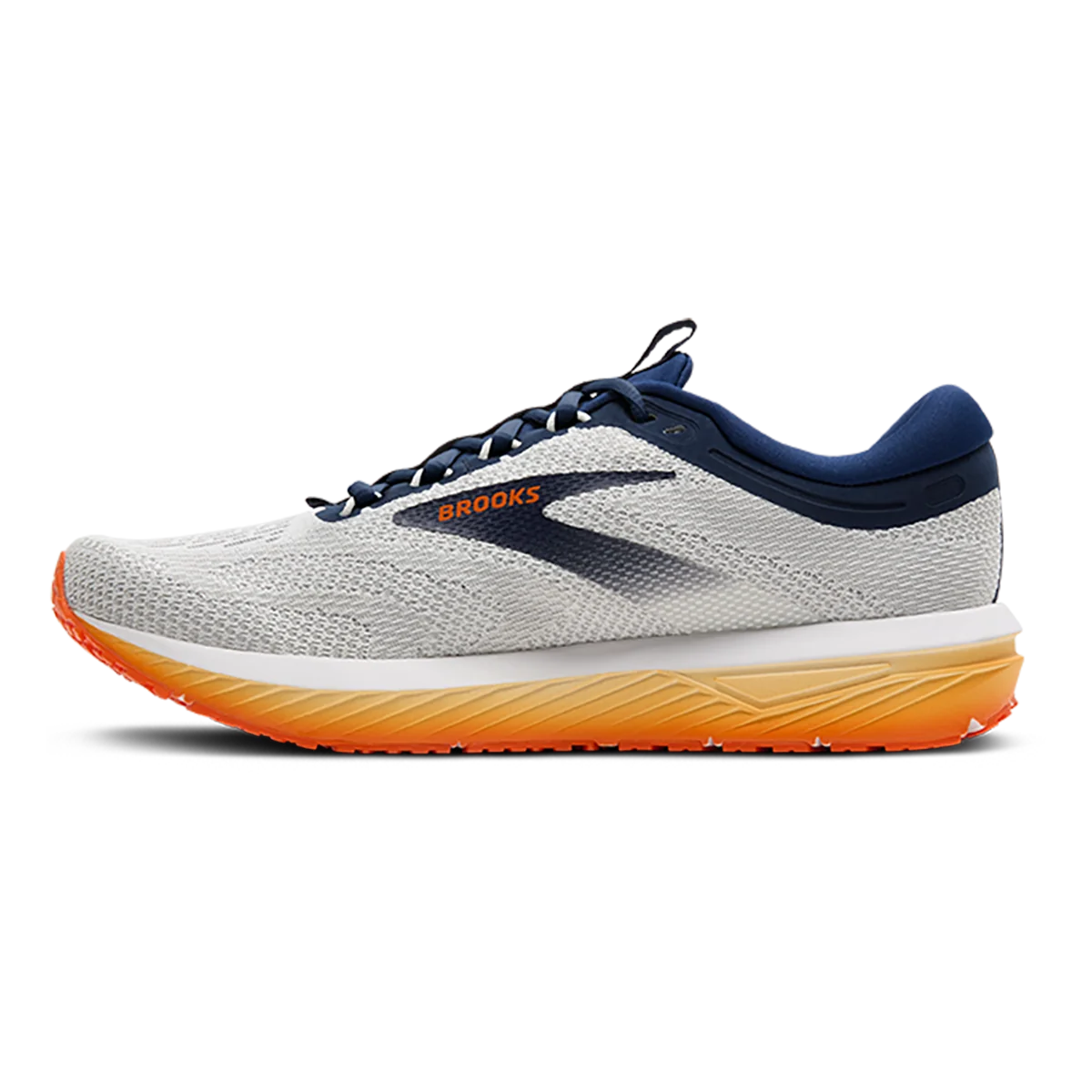 Brooks Revel 7