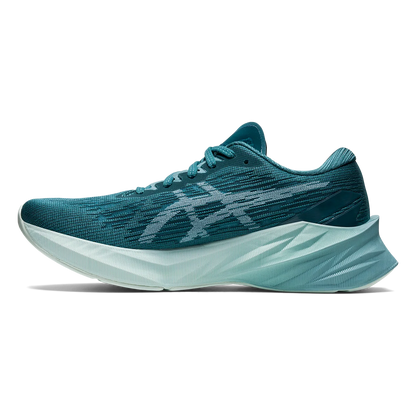 Asics Novablast 3