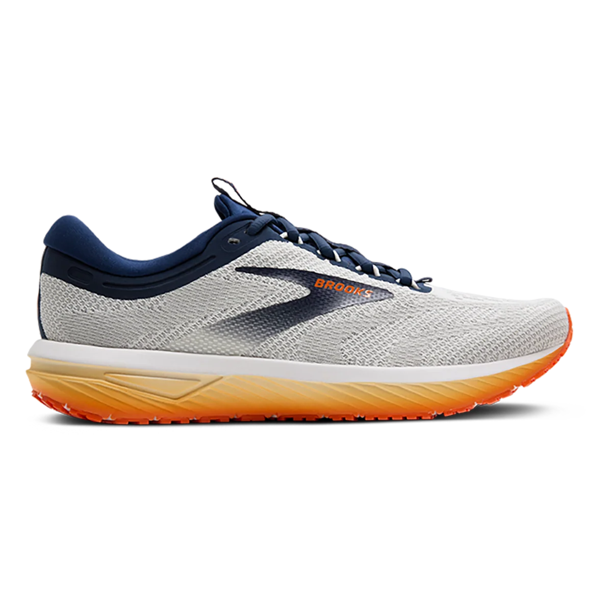 Brooks Revel 7