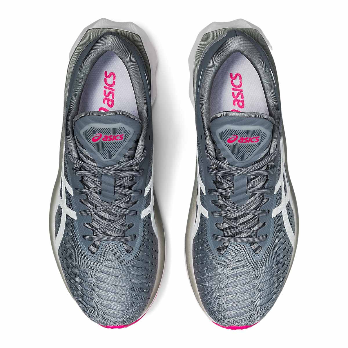 Asics Novablast