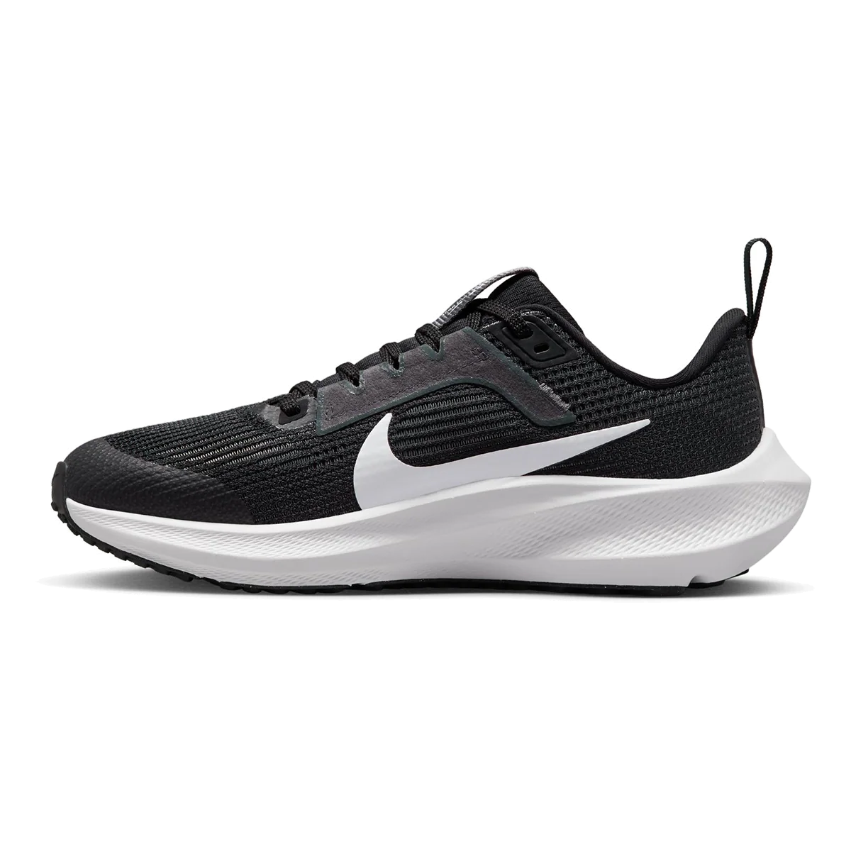 Nike Air Zoom Pegasus 40