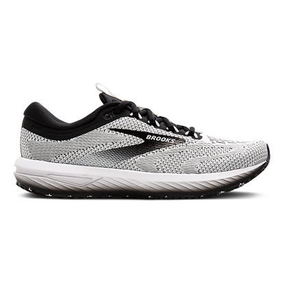 Brooks Revel 7