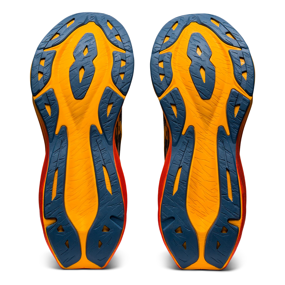 Asics Novablast 3