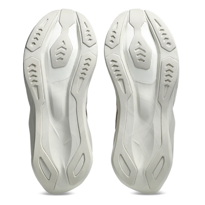 Asics Novablast 6