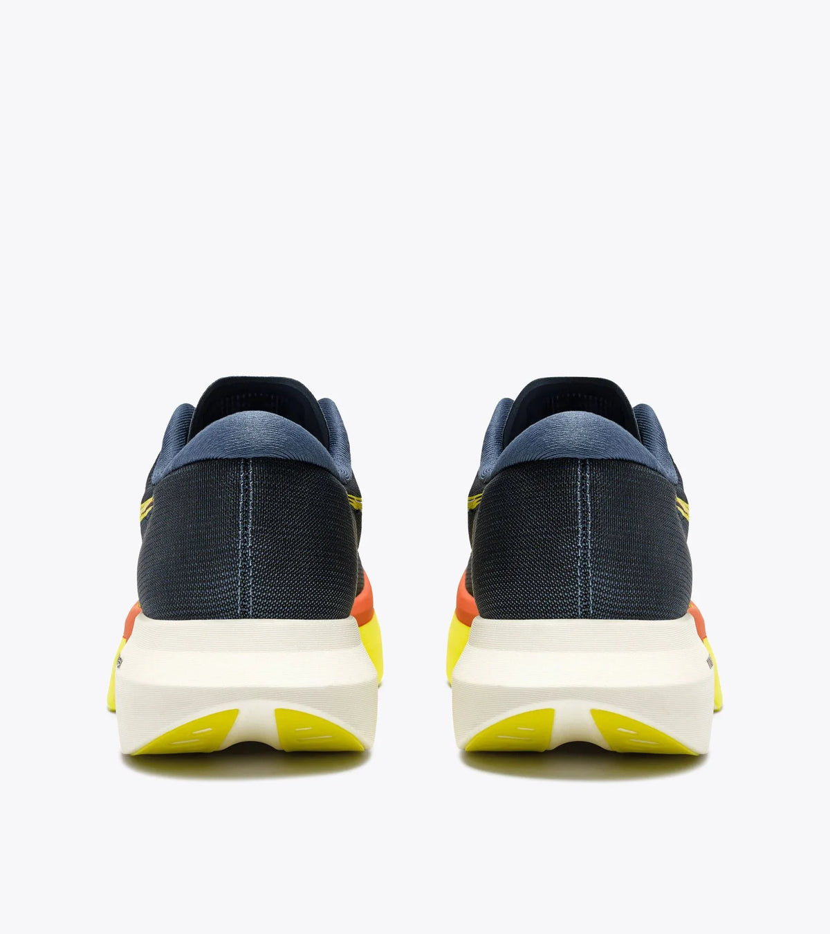 Unisex Diadora Gara Carbon 3