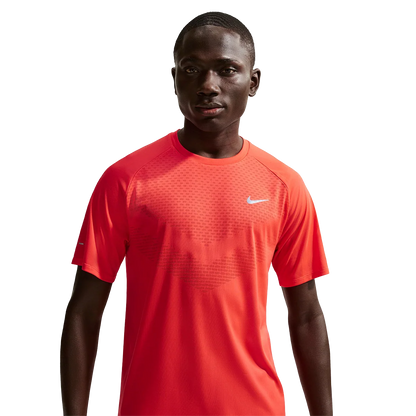 Nike Stride Shortsleeve
