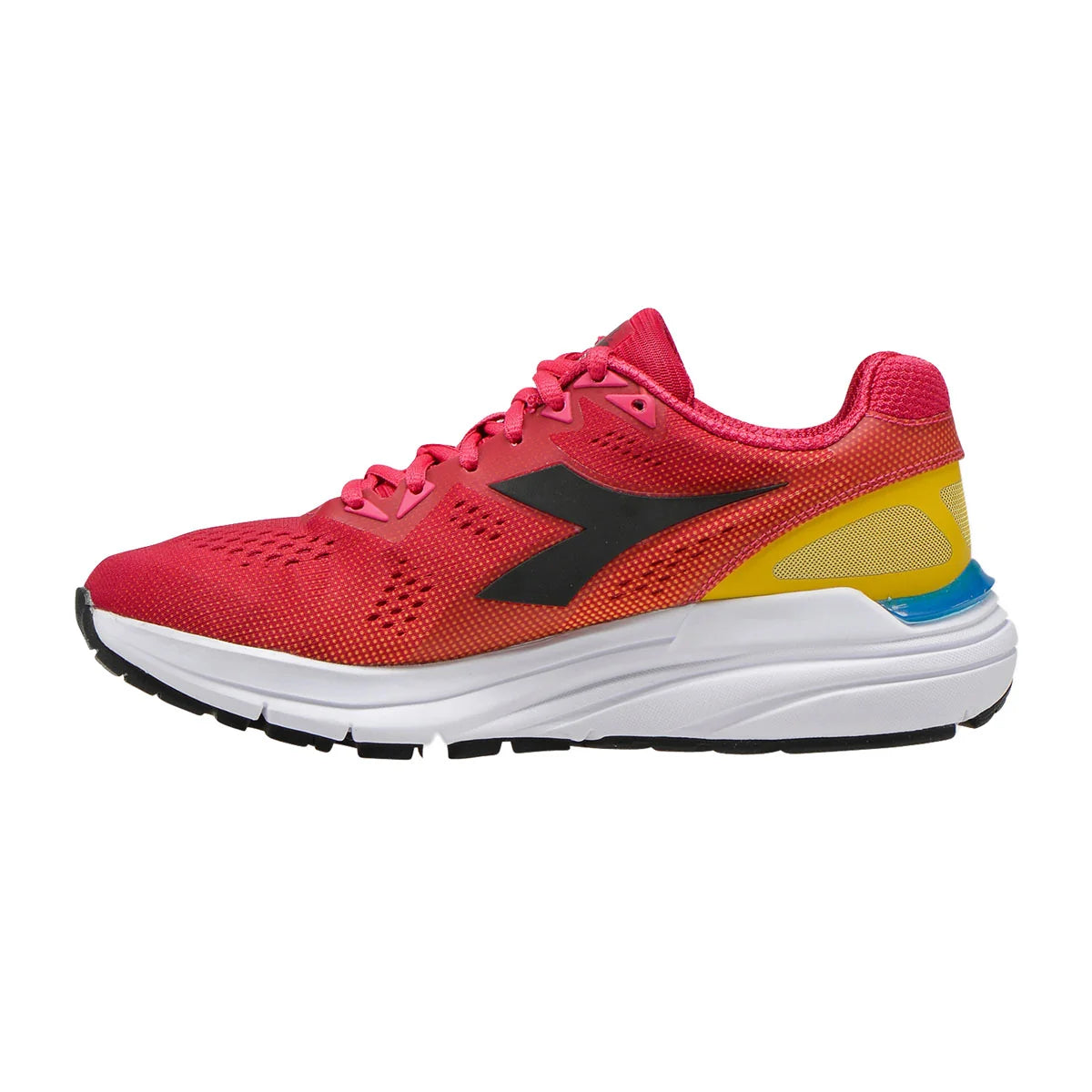 Diadora Mythos Blushield 3